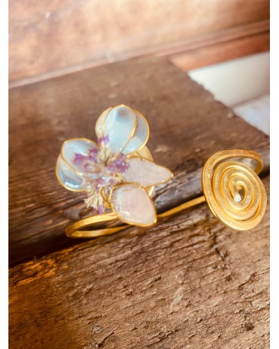 Lys Opaline Herbarium