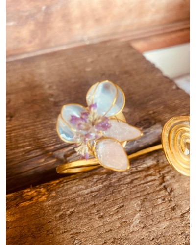 Lys Opaline Herbarium